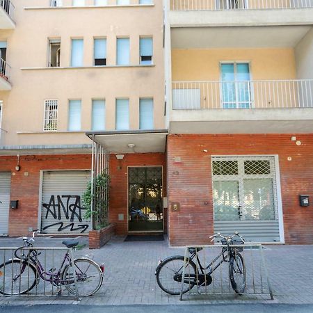 Sant'Orsola Colorful Huge Apartment Bologna Buitenkant foto
