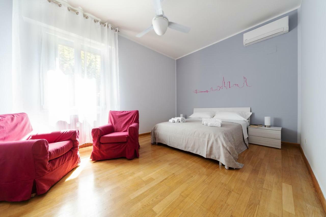 Sant'Orsola Colorful Huge Apartment Bologna Buitenkant foto